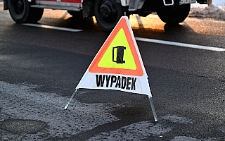 Wypadek na wyjeździe z Olsztyna. Jedna osoba została ranna